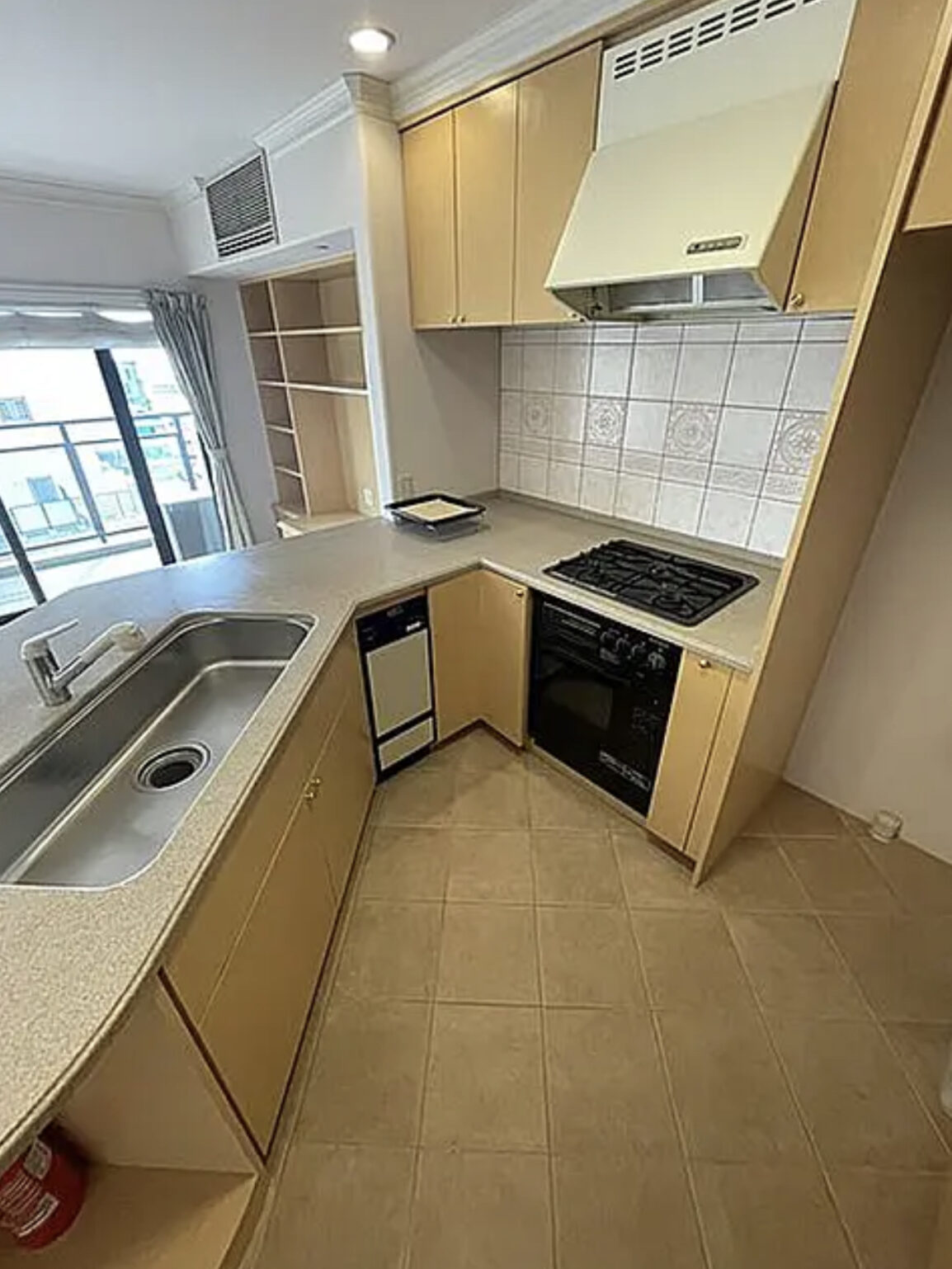 カウンターキッチンの写真